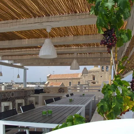 Luvi Guest house Maruggio