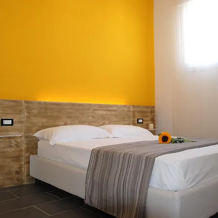 Guest house Luvi Maruggio